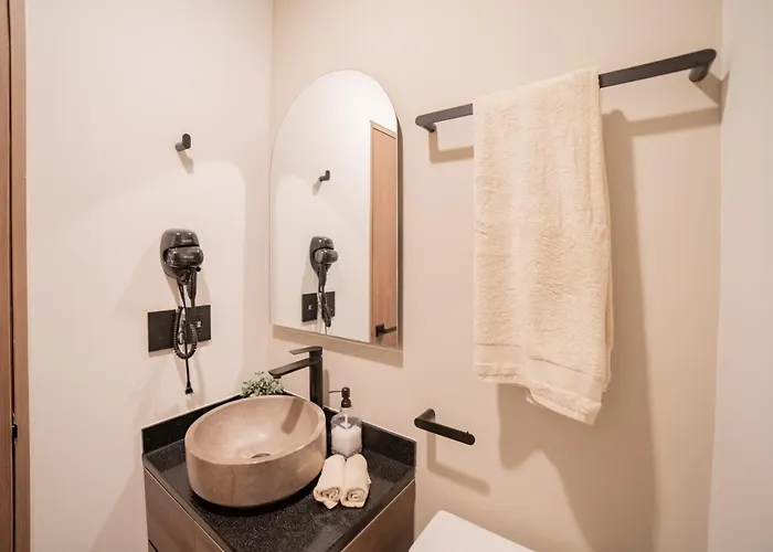 Apartment Amira District By